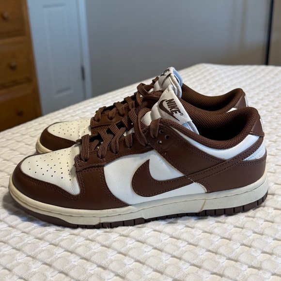 Nike Dunk Low, Color Sail Cacao/Wow, Women’s 6.5 Brown Cream FD1503-124 - Picture 3 of 9